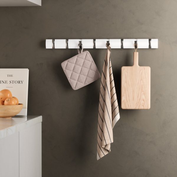 Umbra Flip 8 Wall-Mounted Coat Rack